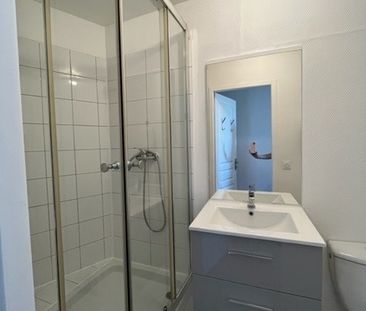 Location Appartement 2 pièces 30m² OULLINS 69600 - Photo 3