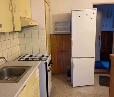 Pronájem bytu 4+1 • 88 m² bez realitkyKe Kladivům, Praha - Suchdol - Fotografie 6