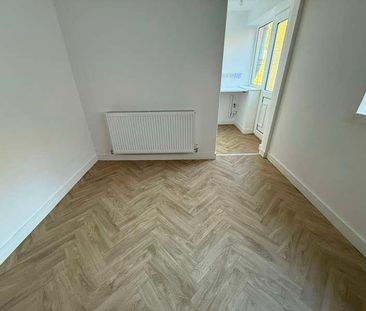 Glandwr Street, Abertillery, NP13 - Photo 3