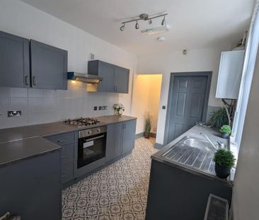 1 bedroom in a house share to rent - Photo 6