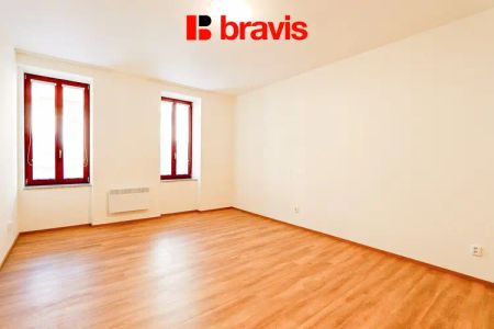 Pronájem bytu 2+kk, Brno - Zábrdovice, ul. Francouzská, výtah, centrum města - Fotografie 4