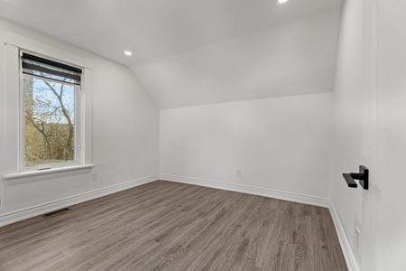 For Lease - 59 David Street, Brampton, Ontario - Photo 4