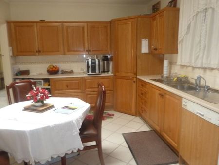 Charming Family Home in Elizabeth Downs! Neat 3 Bedroom Home - Photo 3