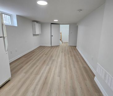 For Lease - 332 Rosedale Drive, Whitby, Ontario - Photo 5