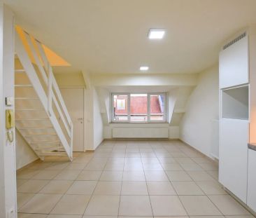 Goed gelegen duplexappartement te Nieuwpoort, gelegen vlakbij het s... - Foto 2