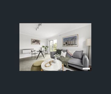 Perfectly positioned one bedroom apartment - Photo 3