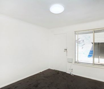 A Charming One-Bedroom Retreat in the Heart of Yarraville - Photo 5