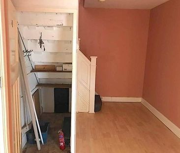 3 bedroom ground floor maisonette to rent - Photo 6