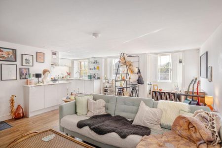 1 bedroom apartment to rent - Photo 3