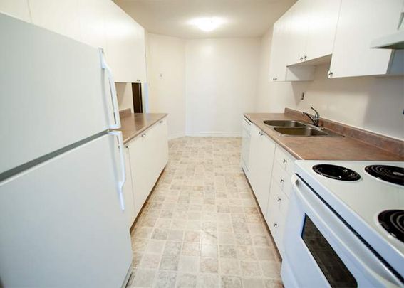 Victoria Park Towers - Photo 1