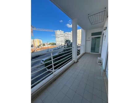 Portimão, Faro - Photo 2