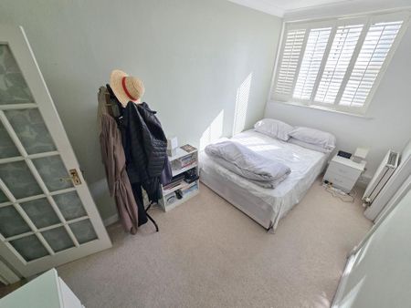 3 bedroom apartment to rent - Photo 5