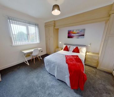 1 bedroom in a flat share to rent - Photo 4