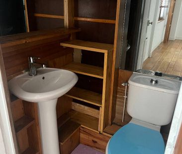 Beau studio en location de 14,81m², situé rue des Sapins à Rouen, 350€ charges comprises - Photo 1