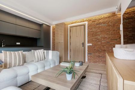 Avenida de Concha Espina, Madrid, Community of Madrid 28016 - Foto 2