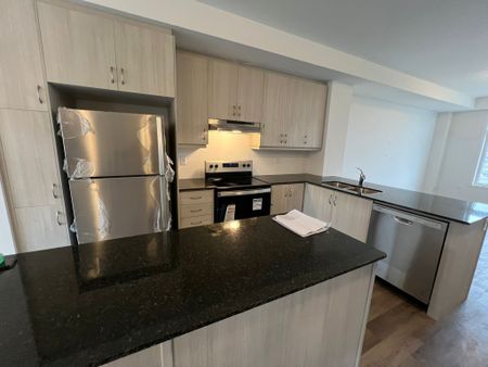 For Lease - 148 Keppel Circle, Brampton, Ontario - Photo 3