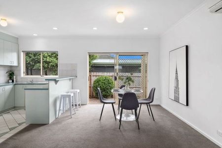 5A Mitchell Street, Belmont - Photo 2