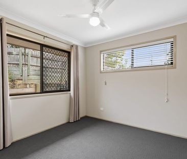 18 Willoughby Crescent, 4127, Springwood Qld - Photo 2