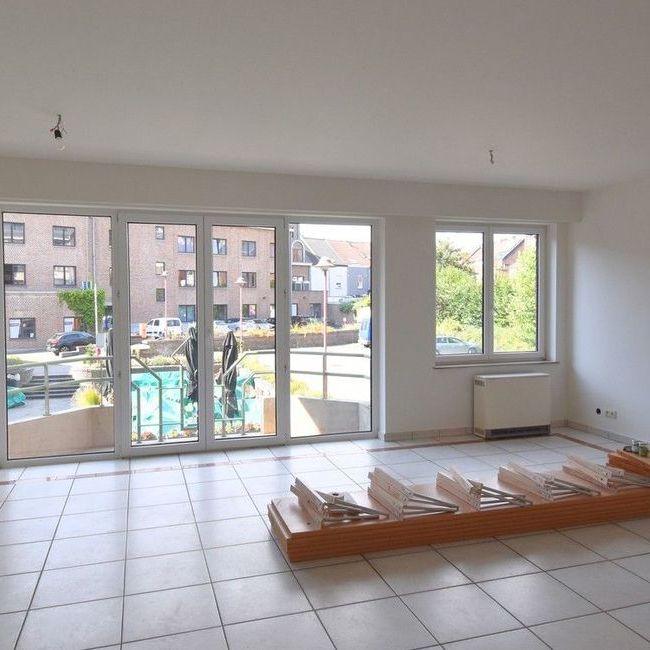 Appartement te huur in Halle voor € 1.200 met 3 slaapkamers - Foto 1