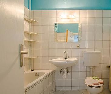 Stadtnahe Etagenwohnung mit Balkon - Foto 2