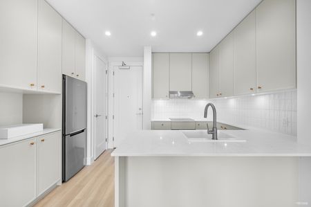 708 Edgar Avenue #309, Coquitlam, BC V3K0H3 - Photo 4