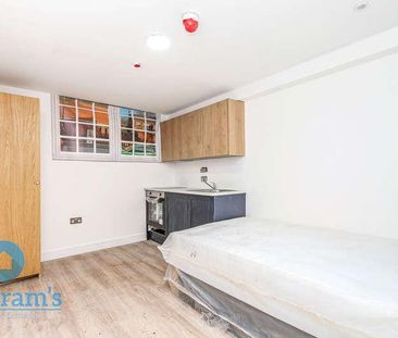 Studio, Ilkeston Road, Nottingham, NG7 - Photo 2