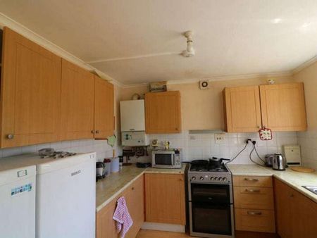 5 bedroom house share to rent - Photo 2