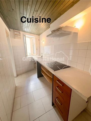A louer Chateauneuf Du Pape Appartement 50 m2 1 chambre, bureau, petite terrasse, - Photo 2