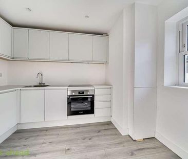 Portland Road, London, SE25 - Photo 1