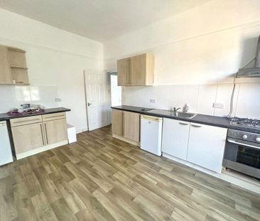 Station Road, Whitley Bay, Whitley Bay, Tyne and Wear, NE26 2QY - Photo 4