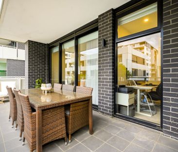 302/101C Lord Sheffield Circuit, Penrith - Photo 1