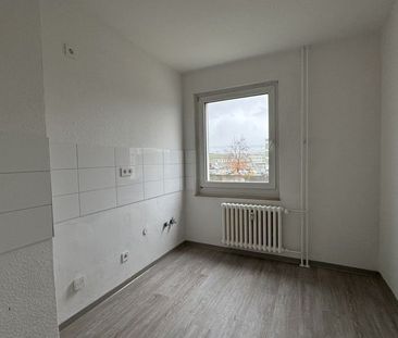 zentrale 3-Zi.-Wohnung mit Balkon - Photo 1