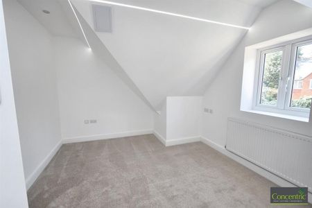 3 bedroom detached house to rent - Photo 2