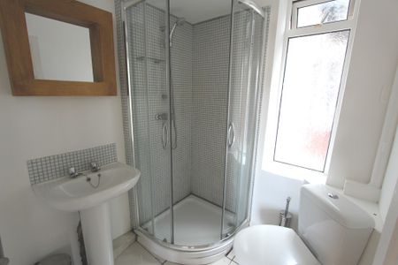 Vale Road, Bournemouth - Photo 2