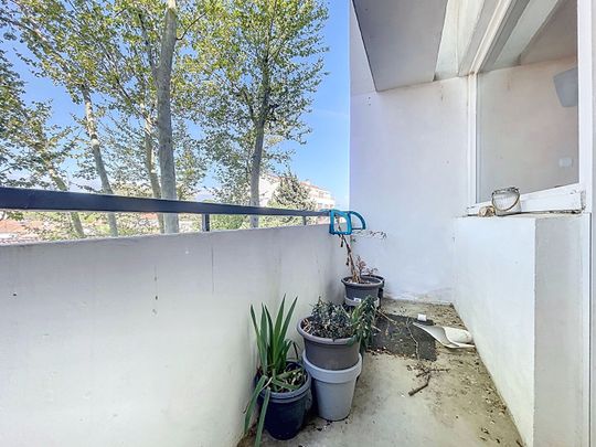 location appartement meublé balcon 1 chambre, - Photo 1