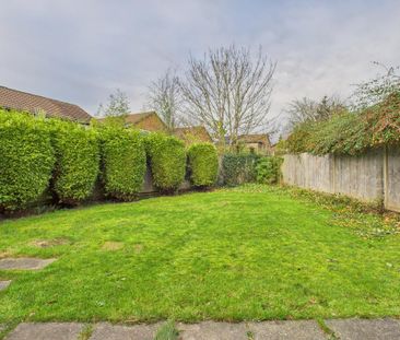 3 bedroom detached house to rent - Photo 4