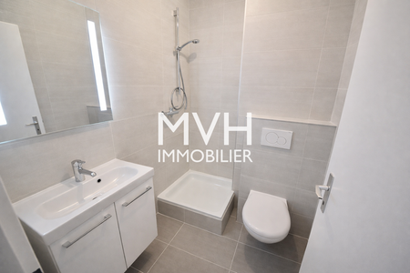 Close to UN in quiet 5-room apartment renovated with 3 balconies - Foto 3