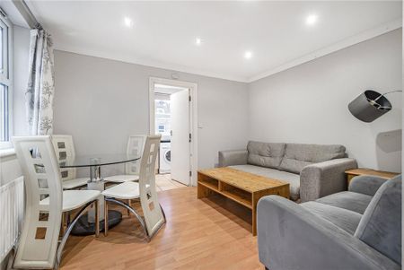 3 bedroom flat to rent - Photo 2