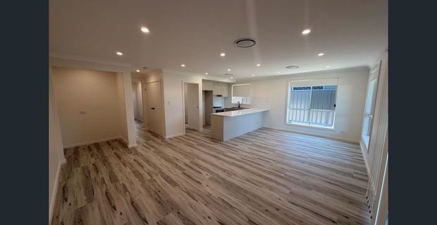 MODERN COMFORT IN CAERLEON - Photo 1