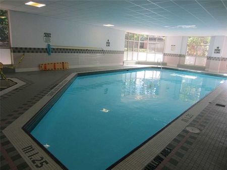 For Lease - 8351 McLaughlin Road Unit# 432, Brampton, Ontario - Photo 5