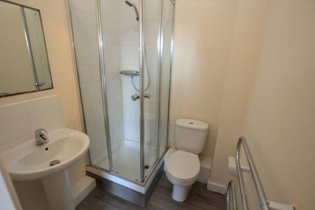 2 bedroom apartment to rent - Photo 5