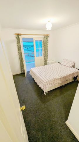 Athelstone - Photo 4