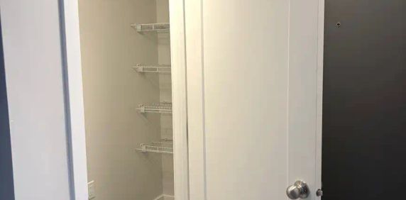 Meadowbrook Apartments — Renovated 1 bedroom - Photo 2
