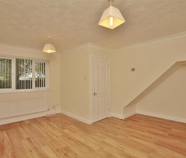 3 bedroom detached house to rent - Photo 5