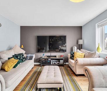 3 bedroom townhouse to rent - Photo 1