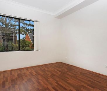 4/76-78 Mountford Avenue, Guildford. - Photo 4