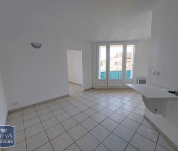 Location Appartement 2 pièces 32m² CLERMONT L HERAULT 34800 - Photo 1