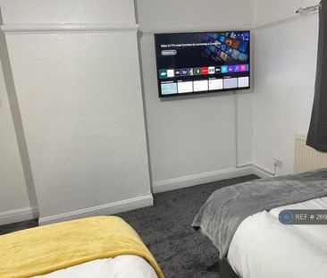 1 bedroom in a house share to rent - Photo 5