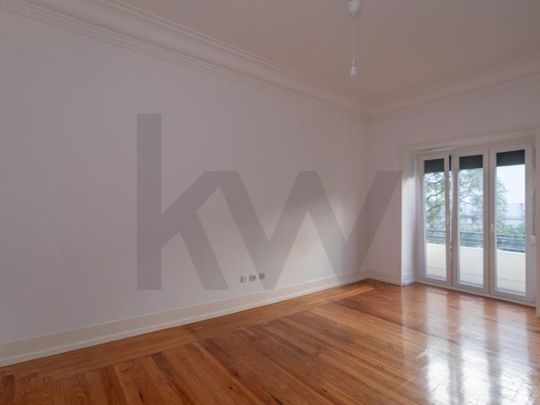 Apartamento T5 em Lisboa - Photo 1