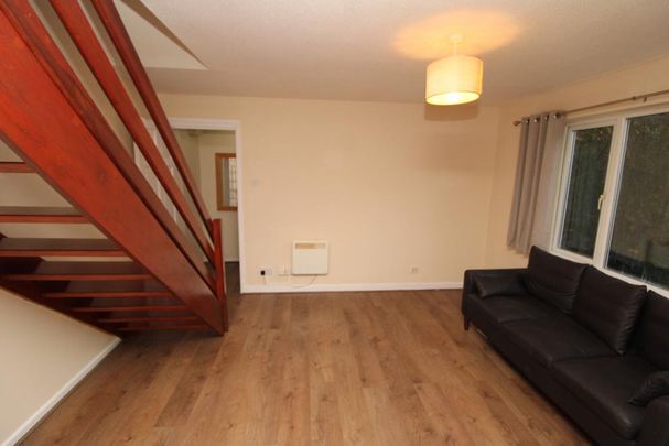 1 bedroom semi-detached house to rent - Photo 1